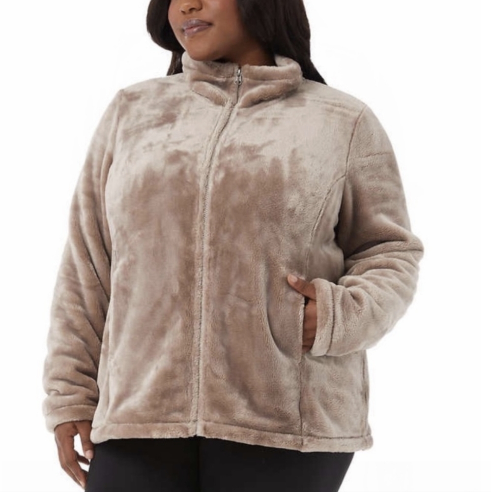 32 Degrees Women's Plush Luxe Fur Super Soft Full Zip Outwear Jacket